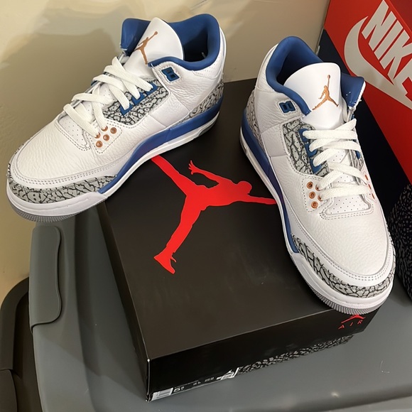 Jordan 3 Wizards - Picture 4 of 11